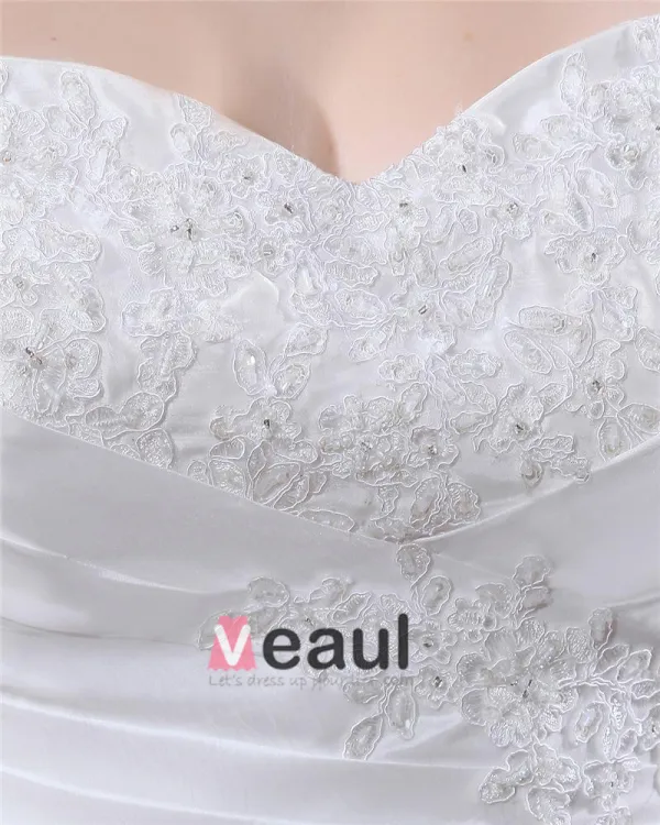 A-ligne Bretelles En Taffetas Broderies De Perles Plus La Robe De Mariage De Taille