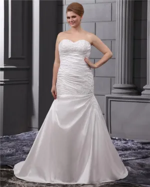 Satin Applique Chapel Plus Size Bridal Gown Wedding Dress
