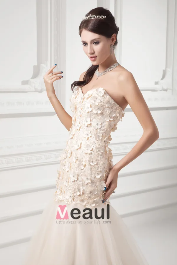 Tulle Applique Beading Sweetheart Court Train Mermaid Wedding Dress