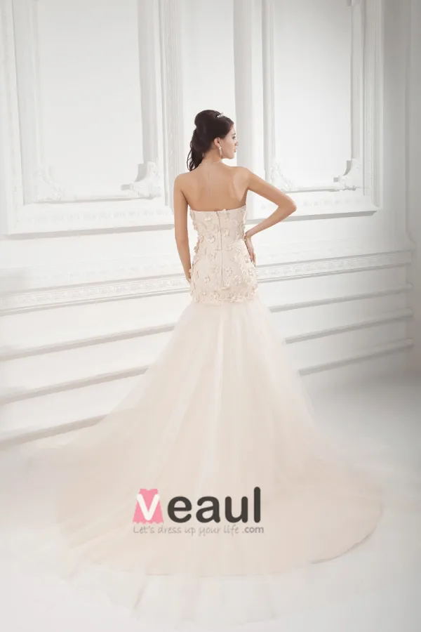 Tulle Applique Beading Sweetheart Court Train Mermaid Wedding Dress
