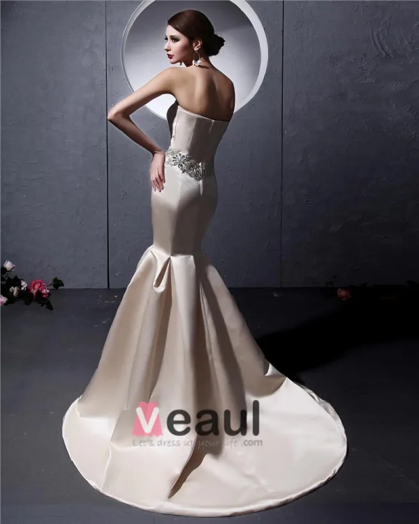 Beautiful Floor-Length Sweetheart Satin Beading Mermaid Wedding Dress