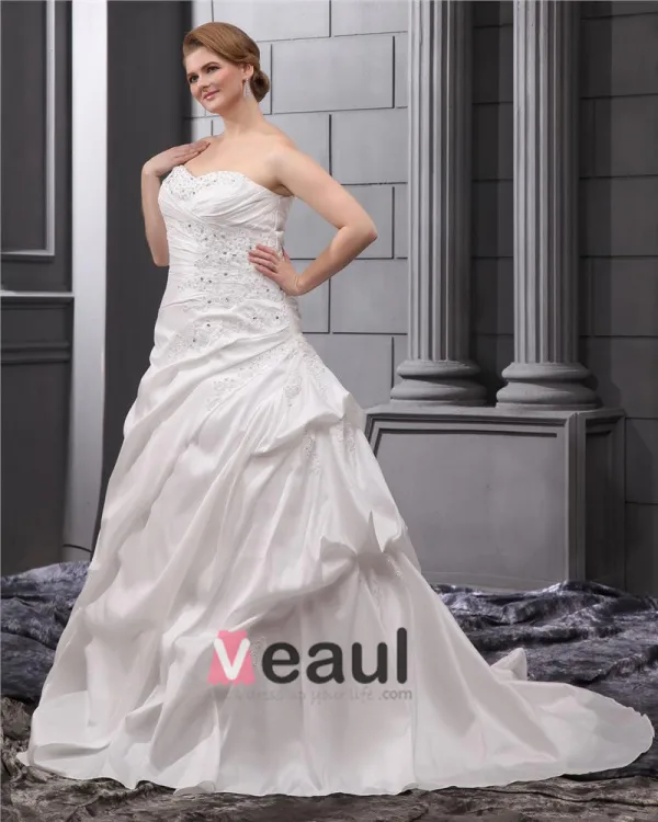A-ligne Bretelles En Satin De Balayage Plus La Robe De Mariage De Taille