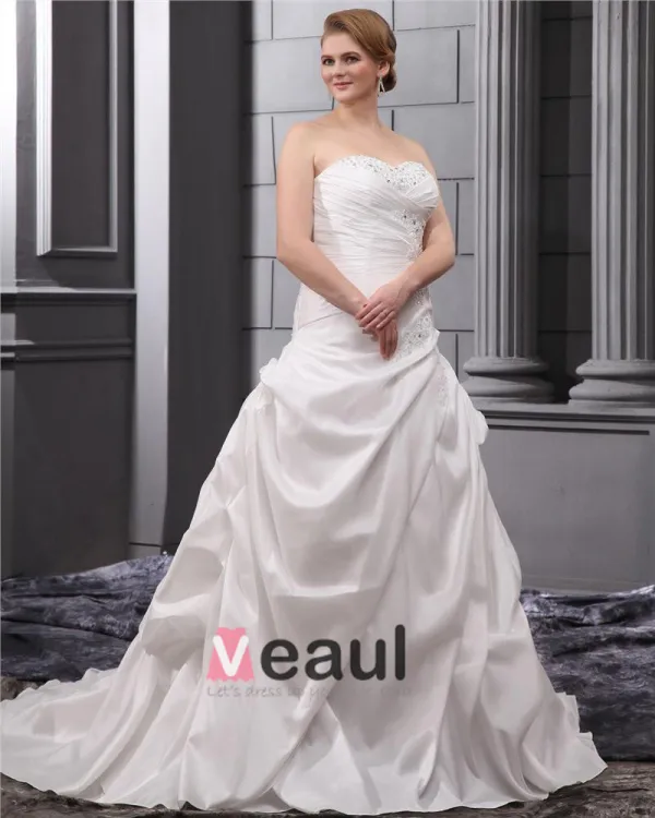 A-ligne Bretelles En Satin De Balayage Plus La Robe De Mariage De Taille
