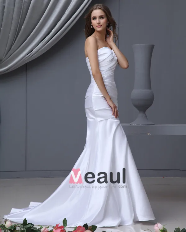 Stylish Charmeuse Sweetheart Sheath Wedding Dress