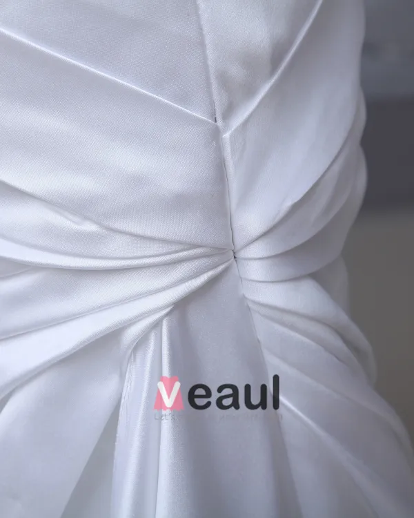Stylish Charmeuse Sweetheart Sheath Wedding Dress