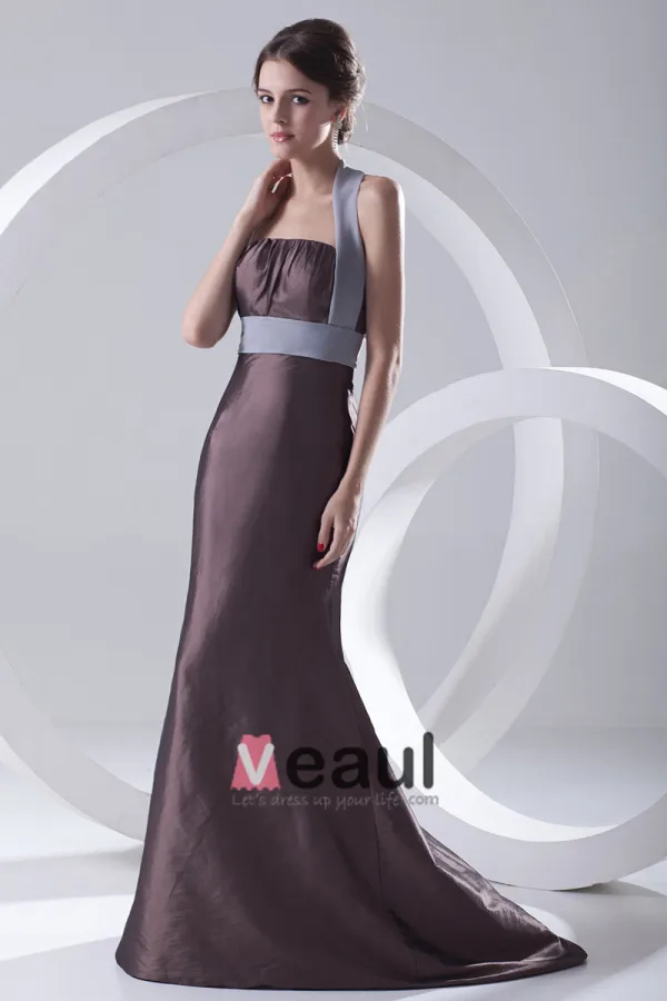 Satin Plisse Halter Robe De Demoiselle D'honneur De Longueur Manches De La Mode