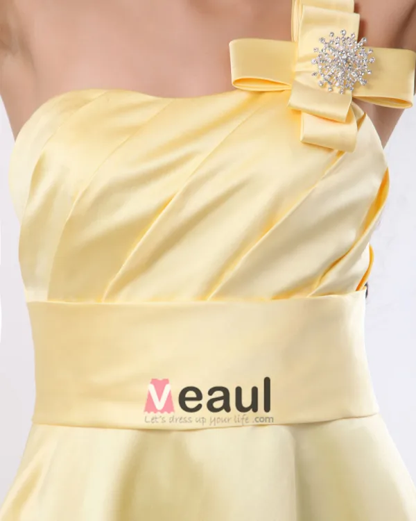 Ruffle One Shoulder Satin Knee Length Bridesmaid Dresses