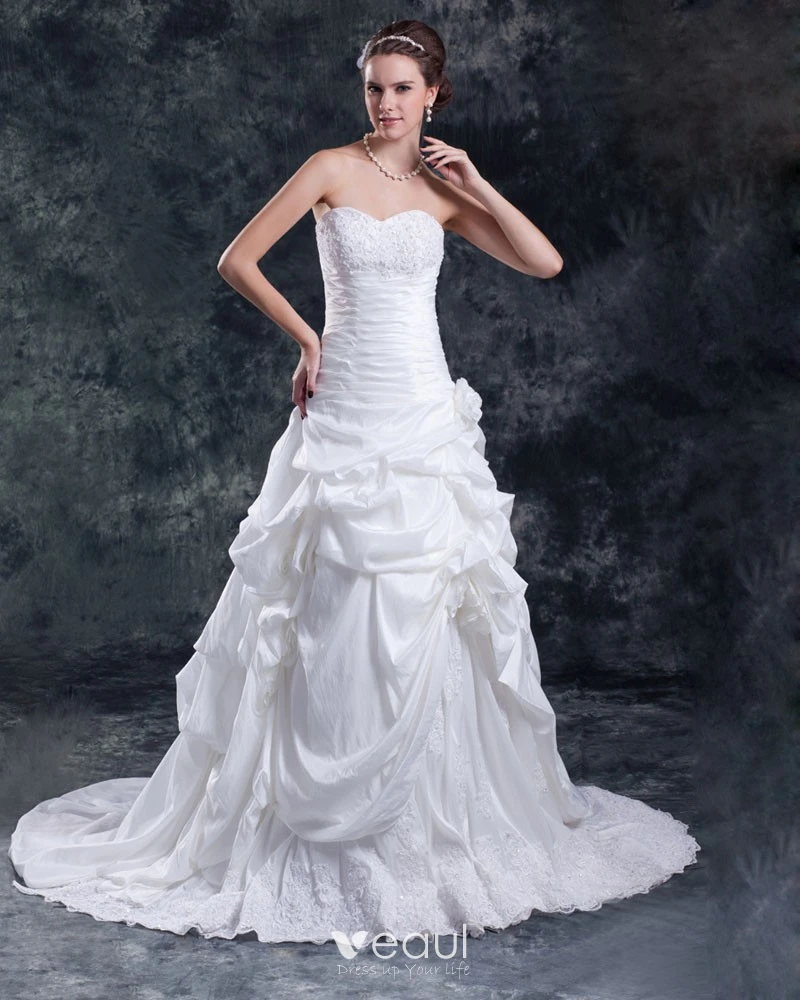 Princess Wedding Dresses Sweetheart Off Shoulder Sweep Train Tulle Ruffle  Gowns