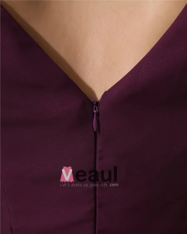 Amylinda Mousseline A Volants V Neck Longueur Genou Robe / Graduation Des Robes De Demoiselle D'honneur Robe