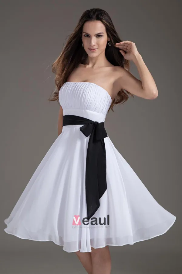 Fashion Strapless Knee Length Chiffon Bridesmaids Dresses