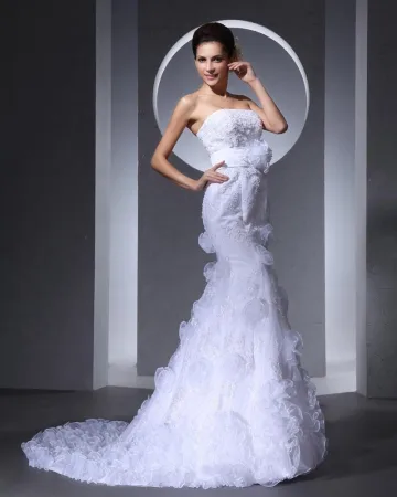 Elegant Tyll Ruffles Stroppelos Kapell Tog Brude Havfrue Brudekjoler Bryllupskjoler