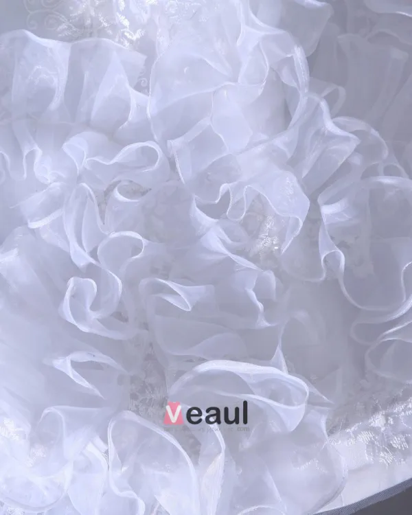 Elegant Tulle Ruffles Strapless Chapel Train Bridal Mermaid Wedding Dress