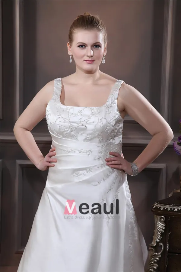 Satin Beaded Embroidery Spaghetti Straps Court Plus Size Bridal Gown Wedding Dress