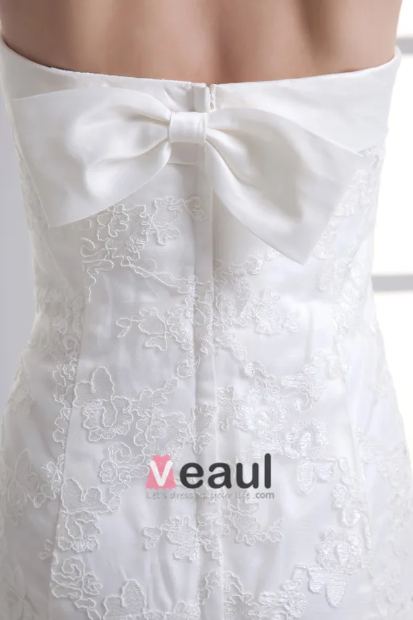 Tulle Applique Strapless Court Train Mermaid Wedding Dress
