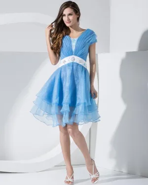 Stilig Organza Satin Silke V Krage Krusning Glidelas Bak Perler Belte Knelange Ermelos Lagdelt Cocktail Kjoler Festkjoler