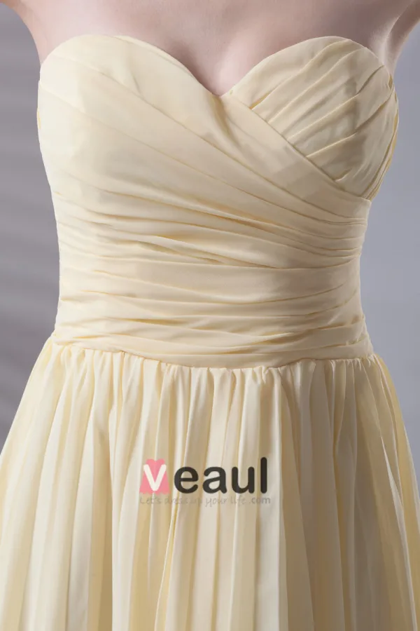 Fashion Sweetheart Knee Length Ruffle Chiffon Bridesmaid Dress