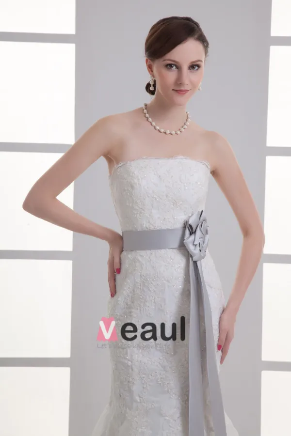 Tulle Applique Beading Strapless Court Train Mermaid Wedding Dress