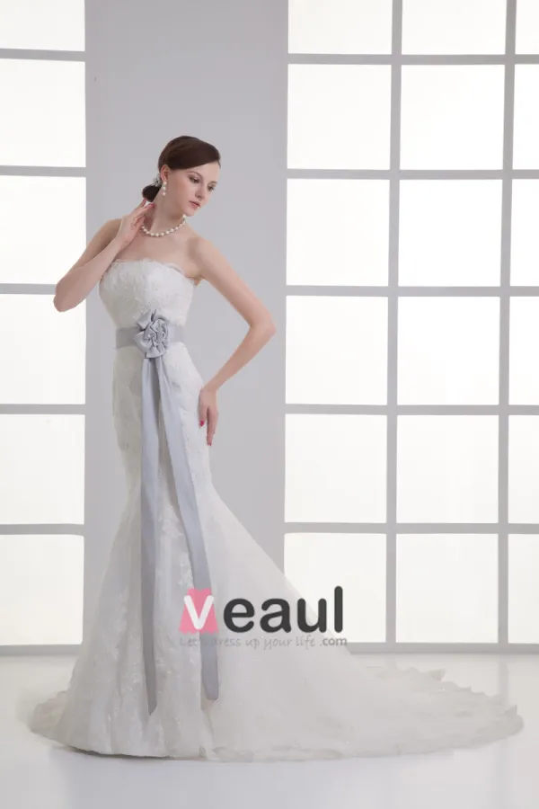Tulle Applique Beading Strapless Court Train Mermaid Wedding Dress