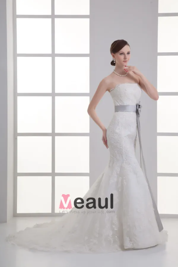 Tulle Applique Beading Strapless Court Train Mermaid Wedding Dress