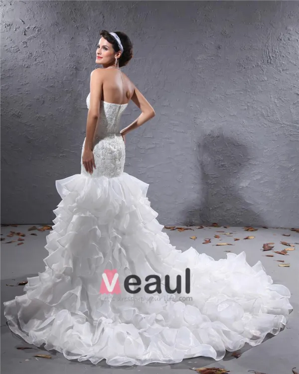 Yarn Satin Lace Flowers Beading Sweetheart Cathedral Train Mermaid Wedding Dress