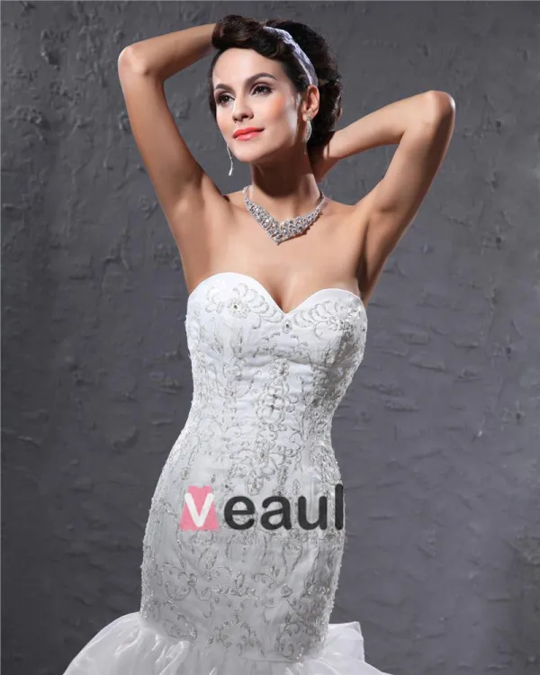 Yarn Satin Lace Flowers Beading Sweetheart Cathedral Train Mermaid Wedding Dress