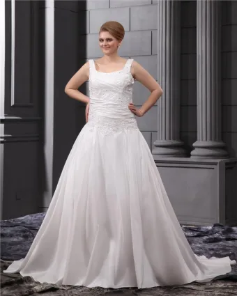 Satin Applique Round Neck Court Plus Size Bridal Gown Wedding Dress