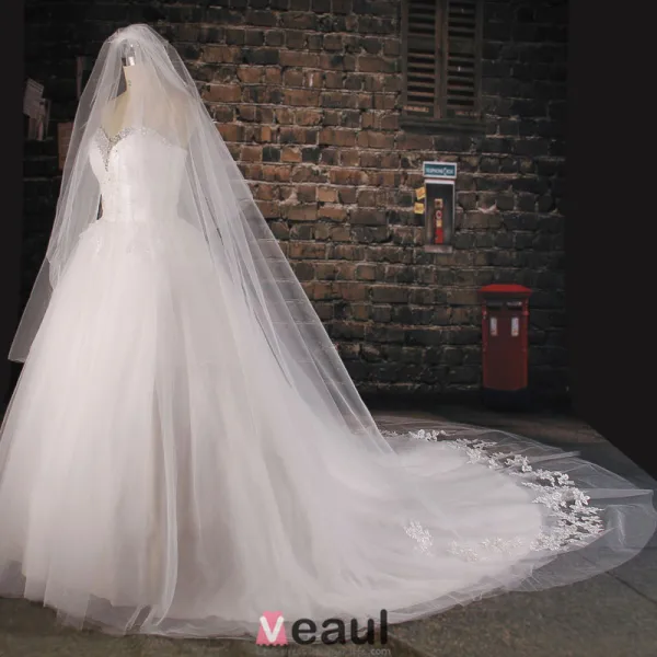 Super Long Tailing White Lace Veil Soft Yarn Material