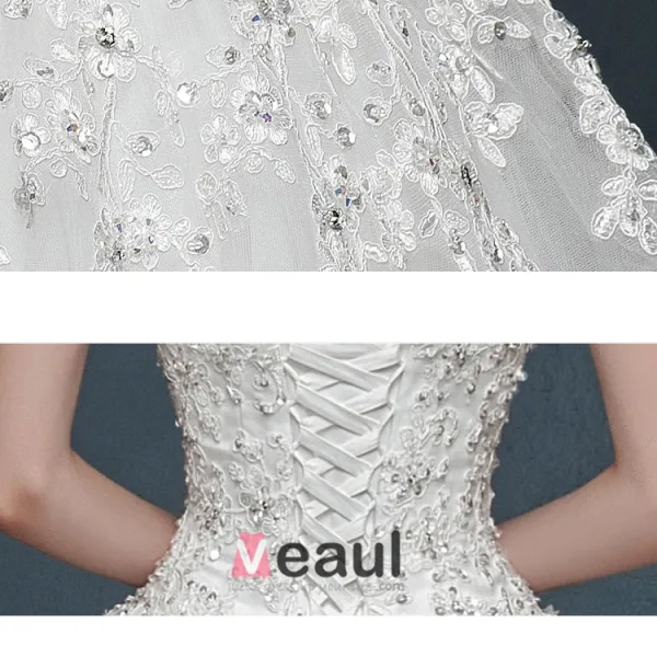 2015 Fashionable Lace Bra-type Romantic Bride Trailing Wedding Dress