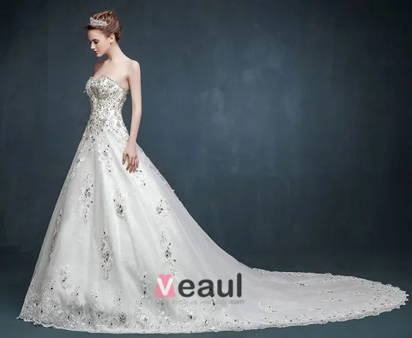Inkrustowane Koncowe Diamenty Bridal Suknia Ślubna Romantyczny