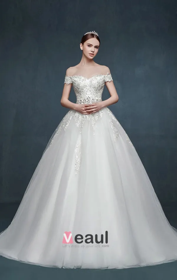 Mot Romantique Nuptiale Epaule Dentelle Robe De Mariage Nuptiale Petite Fuite