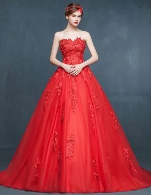 Hiver Rouge Robe De Mariée Petite Fuite Nuptiale