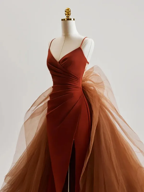 Mode Rouge Fendue devant Robe De Bal 2025 Trompette / Sirène Bretelles Spaghetti Sans Manches Dos Nu Train De Balayage Robe De Ceremonie