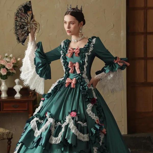 Couture Medieval Vintage / Retro Gothic Dark Green Appliques Lace Flower Bow Prom Dresses 2024 Ball Gown Square Neckline Bell sleeves Floor-Length / Long