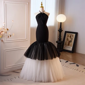 Inhabituel Noire Robe De Soirée 2023 Robe Boule Titulaire Sans Manches Dos Nu Longue Soirée Robe De Ceremonie