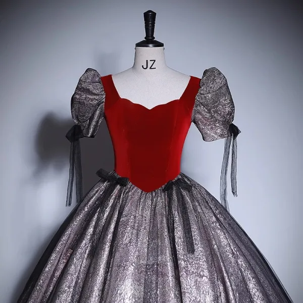 Elegant Burgundy Glitter Prom Dresses 2023 Ball Gown Square Neckline Short Sleeve Backless Bow Floor-Length / Long Prom Formal Dresses