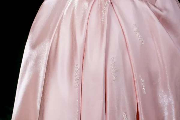 Chic / Beautiful Blushing Pink Pearl Satin Prom Dresses 2025 A-Line / Princess Off-The-Shoulder Short Sleeve Backless Floor-Length / Long Formal Dresses