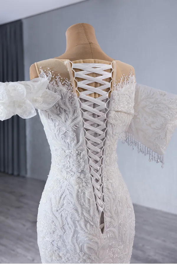 Luxury / Gorgeous White Handmade  Beading Rhinestone Lace Flower Cascading Ruffles Wedding Dresses 2024 Trumpet / Mermaid Scoop Neck Short Sleeve Court Train Wedding