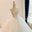 High End Schlicht Weiß Perlenstickerei Strass Pailletten Satin Brautkleider / Hochzeitskleider 2026 Ballkleid Bandeau Ärmellos Rückenfreies Lange