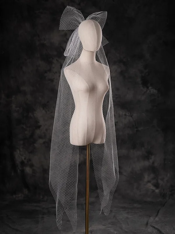 Unusual White Bow Tulle Wedding Veils 2025