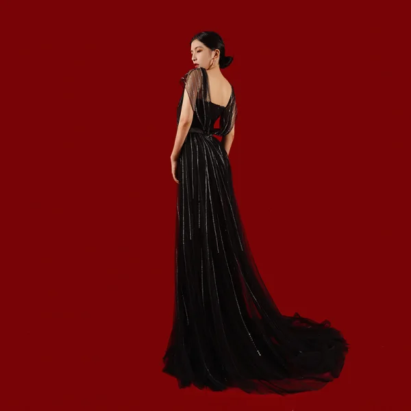 Haut de Gamme Charmant Noire Faux Diamant Robe De Soirée 2023 Princesse Encolure Carrée Manches Courtes Dos Nu Soirée Train De Balayage Robe De Ceremonie