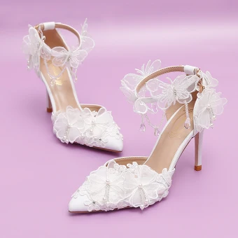 Elegant White Pearl Lace Butterfly Flower Wedding Shoes 2024 Ankle Strap 9 Cm Stiletto Heels Pointed Toe Wedding Sandals High Heels