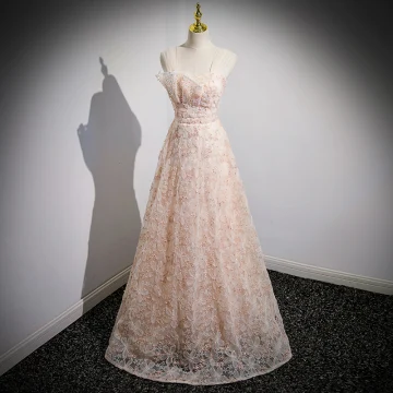 Fine Champagne Beading Paljetter Ballkjoler 2023 Prinsesse Firkantet Hals Uten Ermer Ryggløse Lange Ball Formelle Kjoler