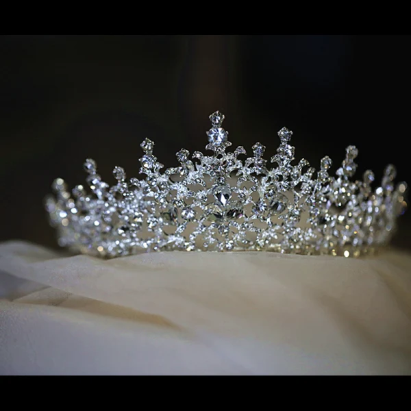 Elegante Zilveren Rhinestone Huwelijk Tiara Bruids Haaraccessoires 2022 Zirkonium Legering
