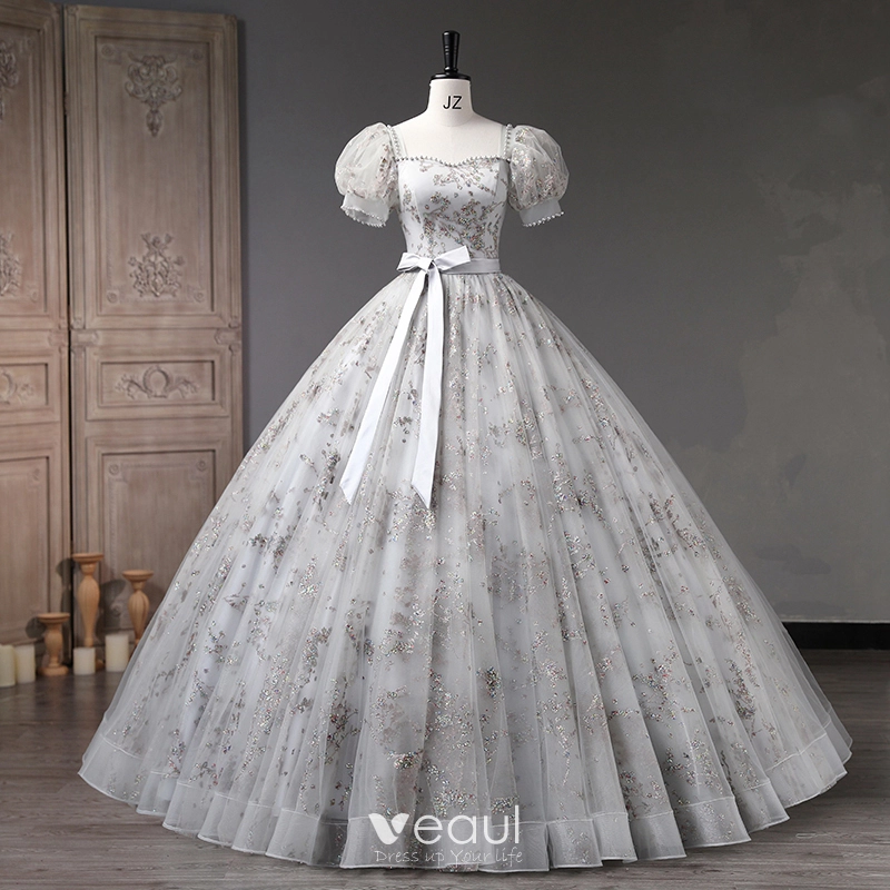 Elegant Grey Beading Pearl Sequins Prom Dresses 2023 Ball Gown Square Neckline Bow Sash Short Sleeve Backless Floor Length Long Prom Formal Dresses