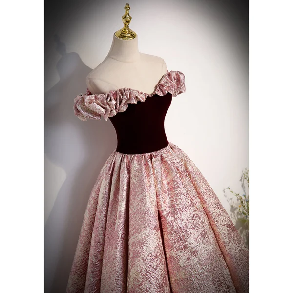 Chic / Beautiful Burgundy Glitter Prom Dresses 2023 A-Line / Princess Off-The-Shoulder Sleeveless Backless Floor-Length / Long Prom Formal Dresses