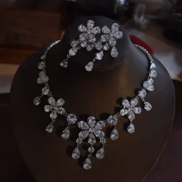 Charmant Witte Rhinestone Zirkonium Huwelijk Oorbellen Nek Ketting Accessoires 2025