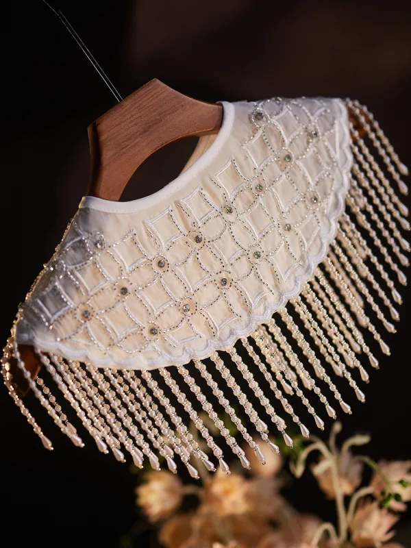 Charmig Vita Handgjort Beading Pärla Tassel Bal sjal 2025