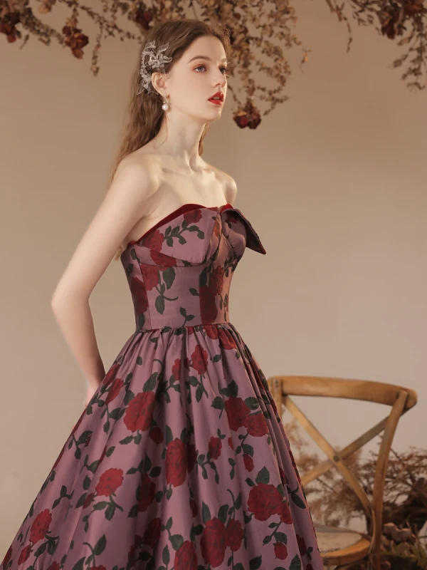Chic / Beautiful Burgundy Rose Prom Dresses 2023 A-Line / Princess Strapless Sleeveless Backless Floor-Length / Long Prom Formal Dresses