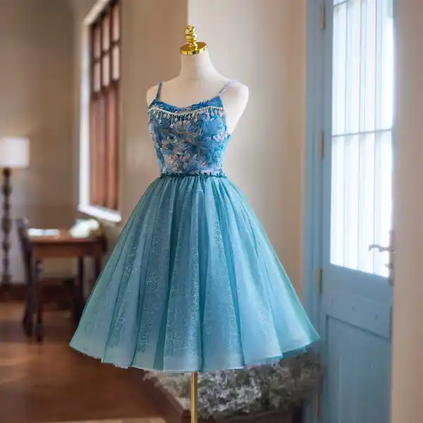 Chic / Belle Océan Bleu Faux Diamant Impression Courte de retour Robe De Graduation 2024 Bretelles Spaghetti Sans Manches Dos Nu Tulle