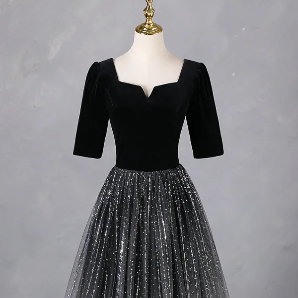 Elegante Schwarz Strass Pailletten Ballkleider 2024 A Linie Eckiger Ausschnitt Kurze Ärmel Rückenfreies Lange Ball Festliche Kleider